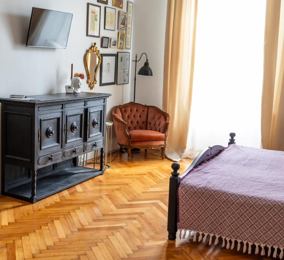 Maxim'S Place Τιμισοάρα Εξωτερικό φωτογραφία